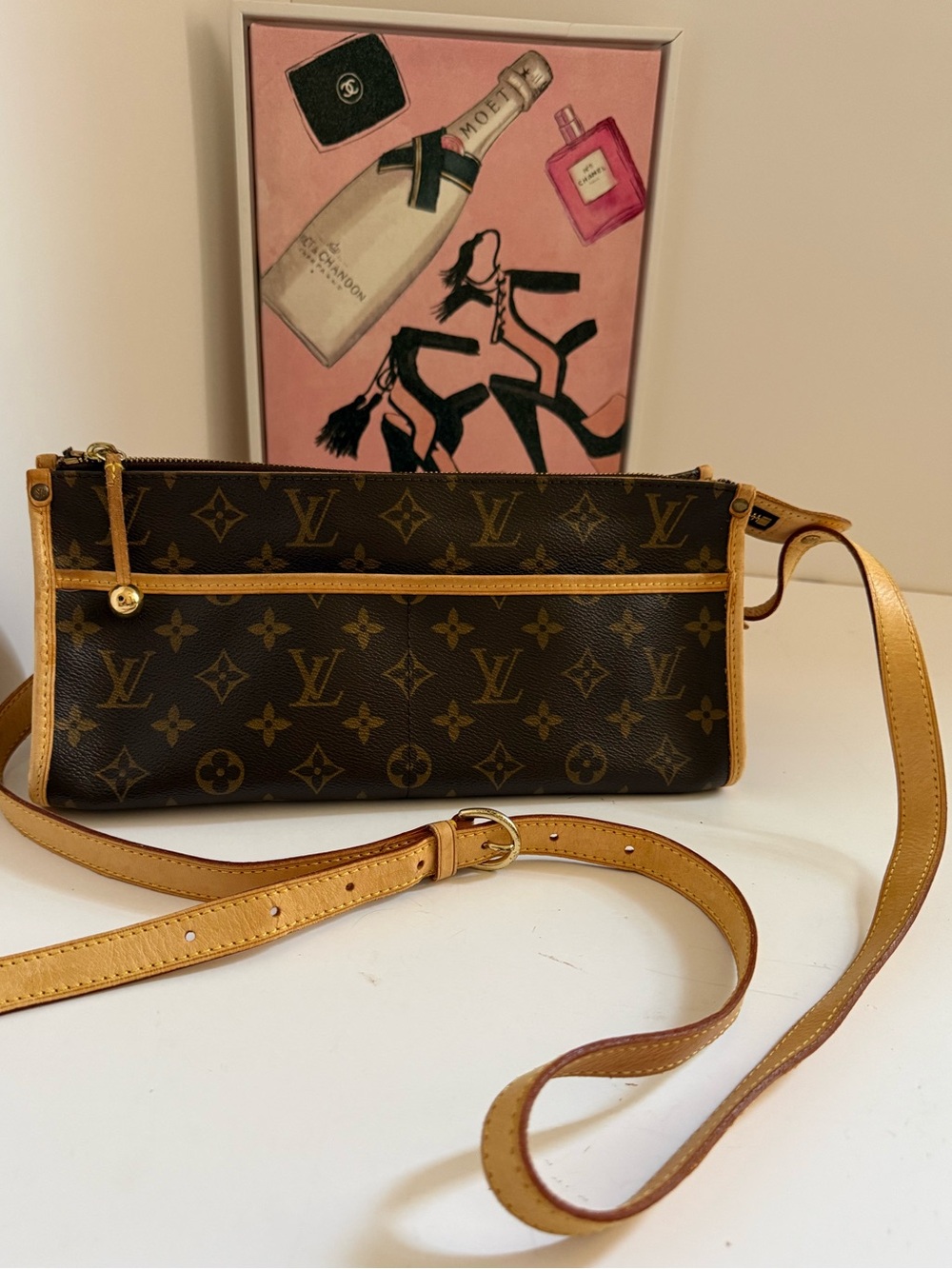 Louis Vuitton Brown & Tan Monogram Crossbody Bag with COA - Picture 4 of 17